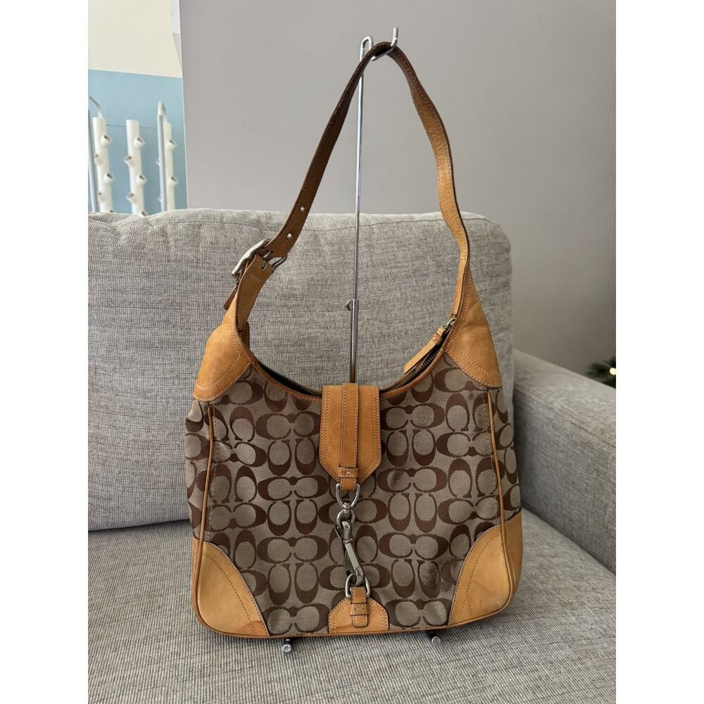 Coach Signature Hobo Purse E05K-8K03 Vintage Shoulder Tote